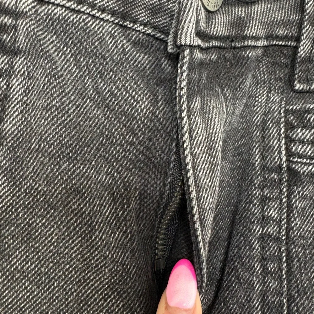 Sincerely Jules Black Washed Denim Cargo Midi Skirt‎ Front Slit Utility Pockets